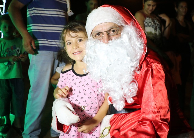 Decoração natalina do Distrito de Arapuá é inaugurada pela Prefeitura de Três Lagoas A solenidade foi abrilhantada pela apresentação da Banda Marcial “Cristo Redentor” (Foto/Assessoria)