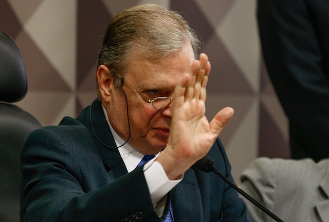 Se passar, reforma da Previdência deve ser 'coisa chocha', diz líder tucano O senador Tasso Jereissati durante sessão da Comissão de Assuntos Econômicos do Senado