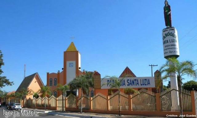 A Igreja Santa Luzia está localizada na Avenida Angelina Tebet, número 530, no bairro Santa Luiza (Foto: Divulgação)