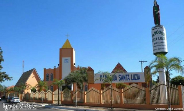 Paróquia de Três Lagoas realiza missa em ação de graças ao Dia do Jornalista A Igreja Santa Luzia está localizada na Avenida Angelina Tebet, número 530, no bairro Santa Luiza (Foto: Divulgação)