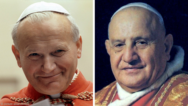 João Paulo 2º e João 23 são proclamados santos no Vaticano O rito foi feito em latim, ao começo do ato no qual a Igreja Católica eleva aos altares aos dois papas, em cerimônia que também celebrada com o papa emérito Bento XVI (Foto: Google Imagens)