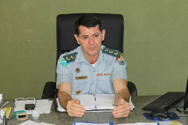 O Tenente Coronel se sentiu honrado com a homenagem e disse que ações assim, incentivam a uma melhor prestação de serviços para a comunidade (Foto: Edivelton Kologi)