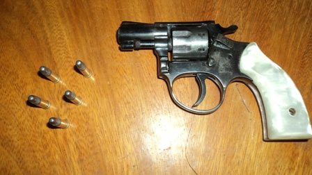 Polícia Militar de Três Lagoas impede assalto a posto de combustíveis Um dos presos estava foragido da Colônia Penal de Campo Grande (Foto: Assessoria)