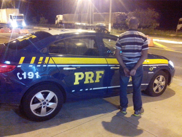 Por formação de quadrilha e roubo de carga, homem é preso na BR- 262 Ele declarou vinha de Monte Mor/SP e iria para Corguinho/MS resolver um problema pessoal. (Foto: Divulgação)