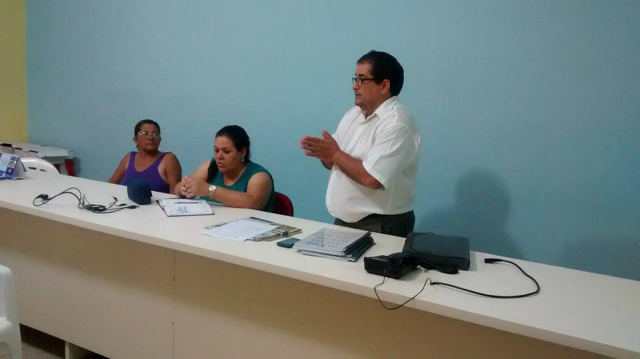 Presidente do Sindicato da Saúde participa de manifestação em Brasília Em pé, João Carvalho, presidente do sindicato. (Foto: Divulgação)