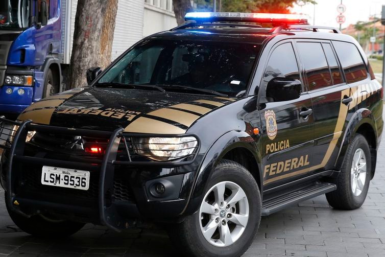 Bolsonaro confirma convocação de mil policiais federais Polícia Federal terá mais mil agentes que vão combater o crime organizado e a corrupção (Arquivo/Tomaz Silva/Agência Brasil)
