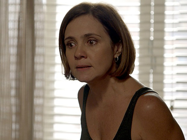BABILÔNIA: Inês revela seu grande plano de vingança: 'Eu vou ser a Beatriz' Inês conta sua vingança para Celina (Foto: Gshow)
