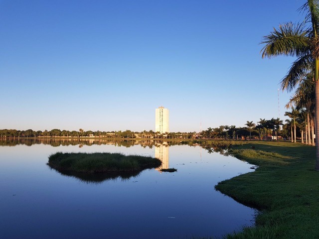 Segunda-feira terá previsão de sol e calor, sem chuva em Três Lagoas Manhã de céu aberto em Três Lagoas (Foto/Ricardo Ojeda)