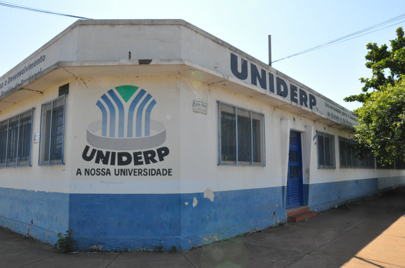 Alunos da escola que foi incendiada serão atendidos em novo local O prédio passará por adequações para receber os 500 alunos no dia 7 de maio (Foto: Assessoria)