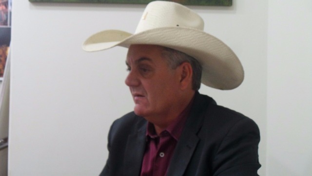 Para Guerreiro, o fato de ser prefeito não basta para mudar a sua essência Para Guerreiro, o fato de ser prefeito não basta para mudar a sua essência