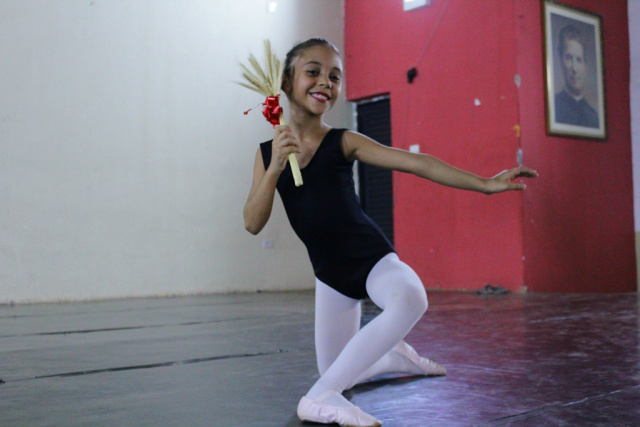 Ballet Municipal segue para Festival em Campo Grande nesta quarta-feira Serão apreciadas e avaliadas coreografias de conjunto, variações, grand-pas-de-deux, pas- de- deux, pas- de- trois, solos, duos e trios (Foto: Divulgação/Assecom)