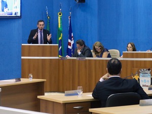 Indicações e requerimentos dos vereadores durante a 33ª sessão ordinária Indicações e requerimentos dos vereadores durante a 33ª sessão ordinária