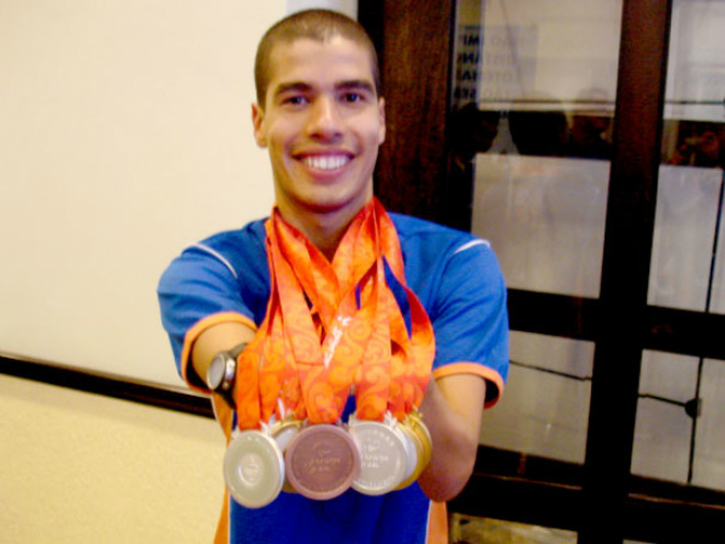 Daniel Dias conquistou 9 medalhas nos jogos paralímpicos de Pequim (Foto: Google)