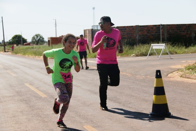 Mini Maratona reúne centenas de pessoas à região dos condomínios Novo Oeste e Orestinho Foto: Divulgação