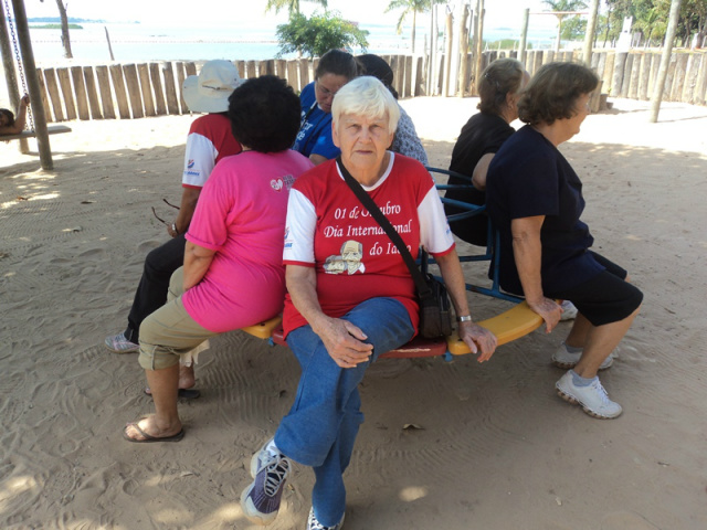 Cerca de 50 idosos participarão do dia de lazer no Balneário Municipal. (Foto: Divulgação)