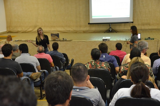 Secretário Municipal participa de encontro sobre Educação Ambiental (Foto: Assessoria)