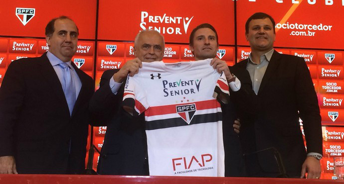 Com camisa e Morumbi, São Paulo quer chegar a R$ 30 mi de patrocínio Acordo com a Prevent Senior vai render ao clube a quantia de R$ 25 milhões por 19 meses (Foto: Marcelo Hazan)