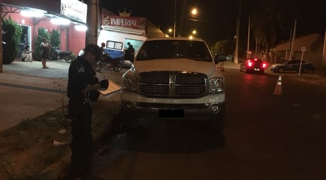 Polícia Militar de Três Lagoas realiza blitz e abordagens Foi realizada uma operação de saturação na região do bairro São João (Foto:Assessoria)