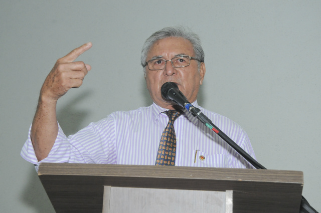 Empregados no comércio de MS repudiam projeto da terceirização Idelmar, presidente da Fetracom-MS é contra o Projeto de Lei. (Foto: Divulgação)