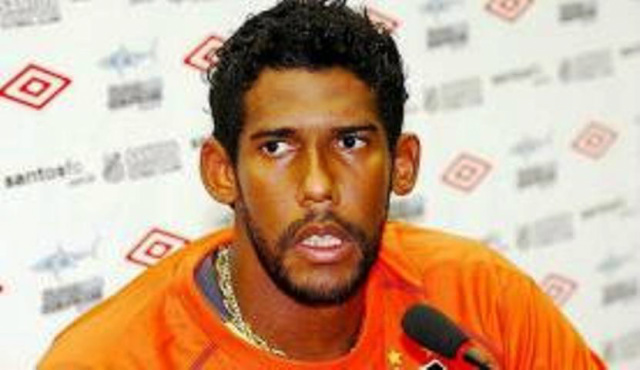 Polícia Civil gaúcha indicia quatro pessoas por injúria racial contra goleiro Aranha, atleta do Santos, que foi injuriado por torcedores gremistas (Foto: Divulgação)