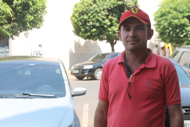 Superstição ou verdade? Saiba o que os três-lagoenses pensam sobre a sexta-feira 13 Sebastião de Souza Rego - Vendedor ambulante