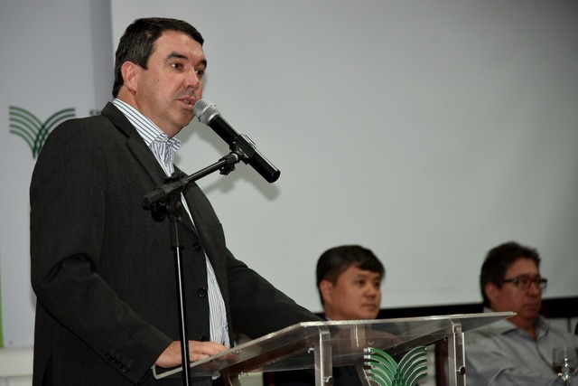 O secretário Eduardo Riedel assumiu a Segov em janeiro de 2015 e para isso teve que licenciar-se da presidência da Famasul (Foto: Secom)