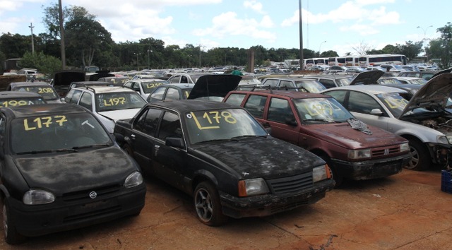 Detran realiza leilão digital para desmanche em Campo Grande Os veículos leiloados não poderão circular nas ruas, pois esta modalidade de leilão é exclusiva para reaproveitamento de peças. (Foto: Divulgação)