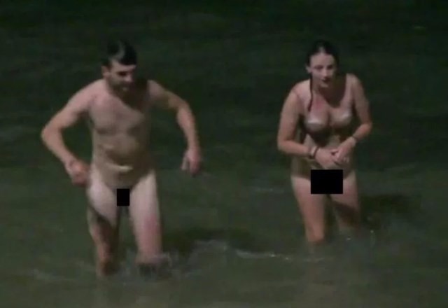 Turistas deixam o mar após flagrante de sexo em público na Tailândia | Reprodução da internet