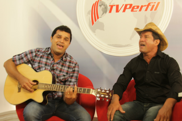 Luis Carlos & Eduardo eram parceiros há mais de vinte anos e juntos tinha um futuro promissor no campo musical (Foto: Ricardo Ojeda/Arquivo)