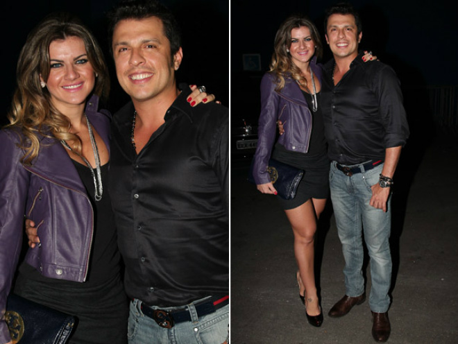 Dani Bolina vai com decote transparente a espetáculo de humor Mirela Santos e Ceará