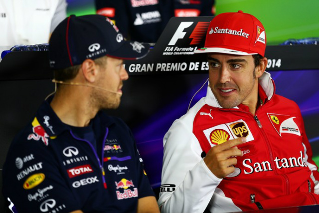 Sebastian Vettel e Fernando Alonso no GP da Espanha. Alemão pode assumir lugar do espanhol (Foto: Getty Images)