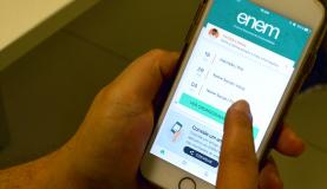 Redes sociais podem ser aliadas de estudantes na preparação para o Enem Aplicativo do Enem (Foto:Marcello Casal Jr/Arquivo/Agência Brasil)