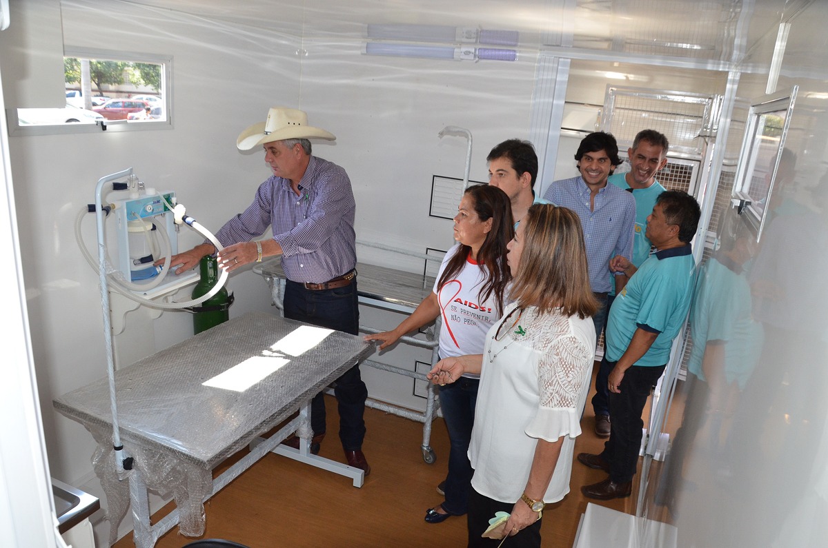 “Castramóvel” é entregue à população de Três Lagoas na 2ª Expo Saúde Trata-se de um serviço móvel e gratuito de castração de cães e gato. (Fotos: Assessoria).