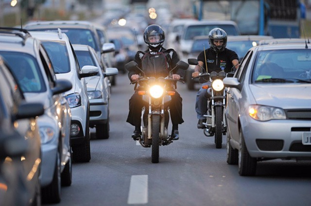 Dia do Motociclista é comemorado em todo o Brasil atuação da CBM não se limita apenas ao âmbito esportivo, mas também a educação no trânsito. (Foto: Agência Senado)