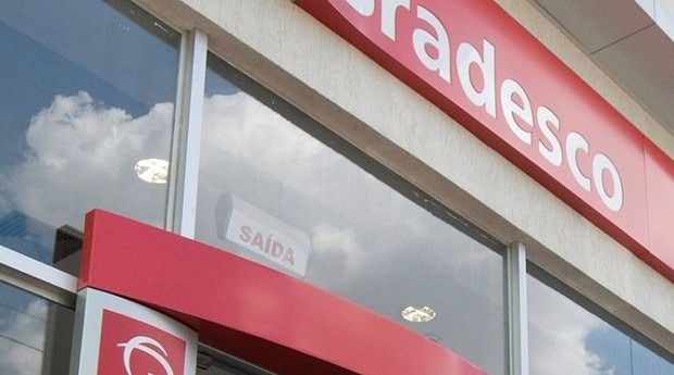 Em MS, homem é detido ao entrar pelado em agência bancária Fato aconteceu em uma agência do Bradesco. (Foto: Ilustração).