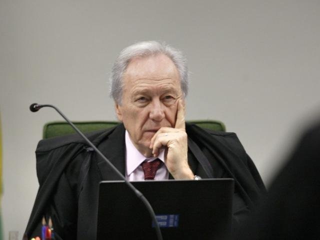Ministro manda MPF pagar por perícia em ação sobre posse de terras em MS Lewandowski recorreu ao Código de Processo Civil para decisão (Foto: Rosinei Coutinho/STF)