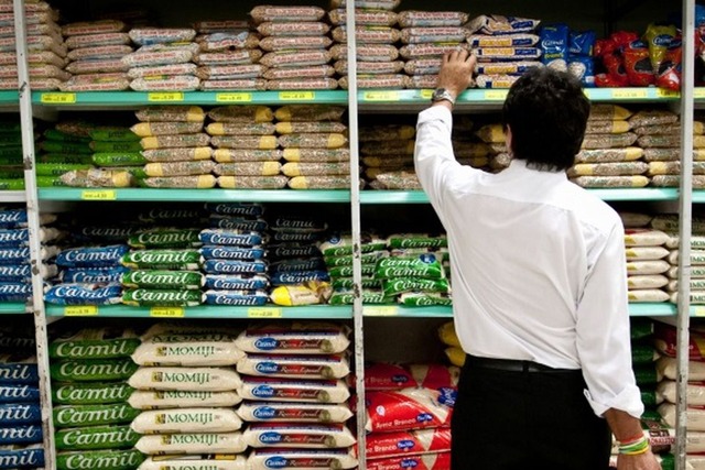 Inflação para famílias com renda baixa é 4,17% em 2018 Arquivo/Marcelo Camargo/Agência Brasil