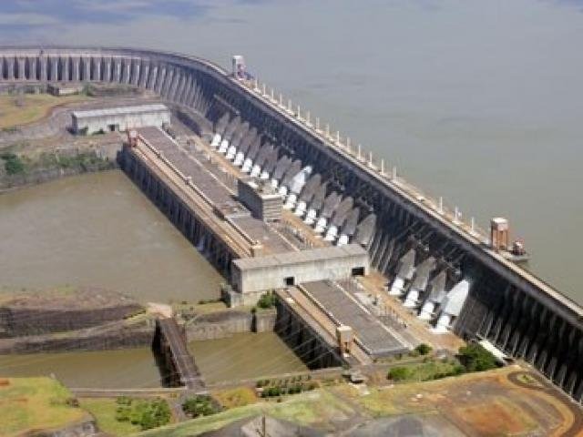 Marum vai receber 27 mil por reuniões a cada 2 meses e trabalho a distância udina de Itaipu é administrada por governos do Brasil e Paraguai.