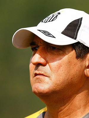 Muricy defende criação de medida para acabar com dança de técnicos muricy ramalho santos (Foto: Agência Estado)
