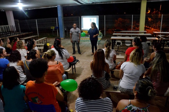 Profissionais da Escola Municipal “Eufrosina Pinto” participam de palestra sobre Depressão, automutilação e suicídio A formação continuada tem o objetivo de reforçar e proporcionar os fundamentos e conhecimentos de sua disciplina (Foto/Assessoria)