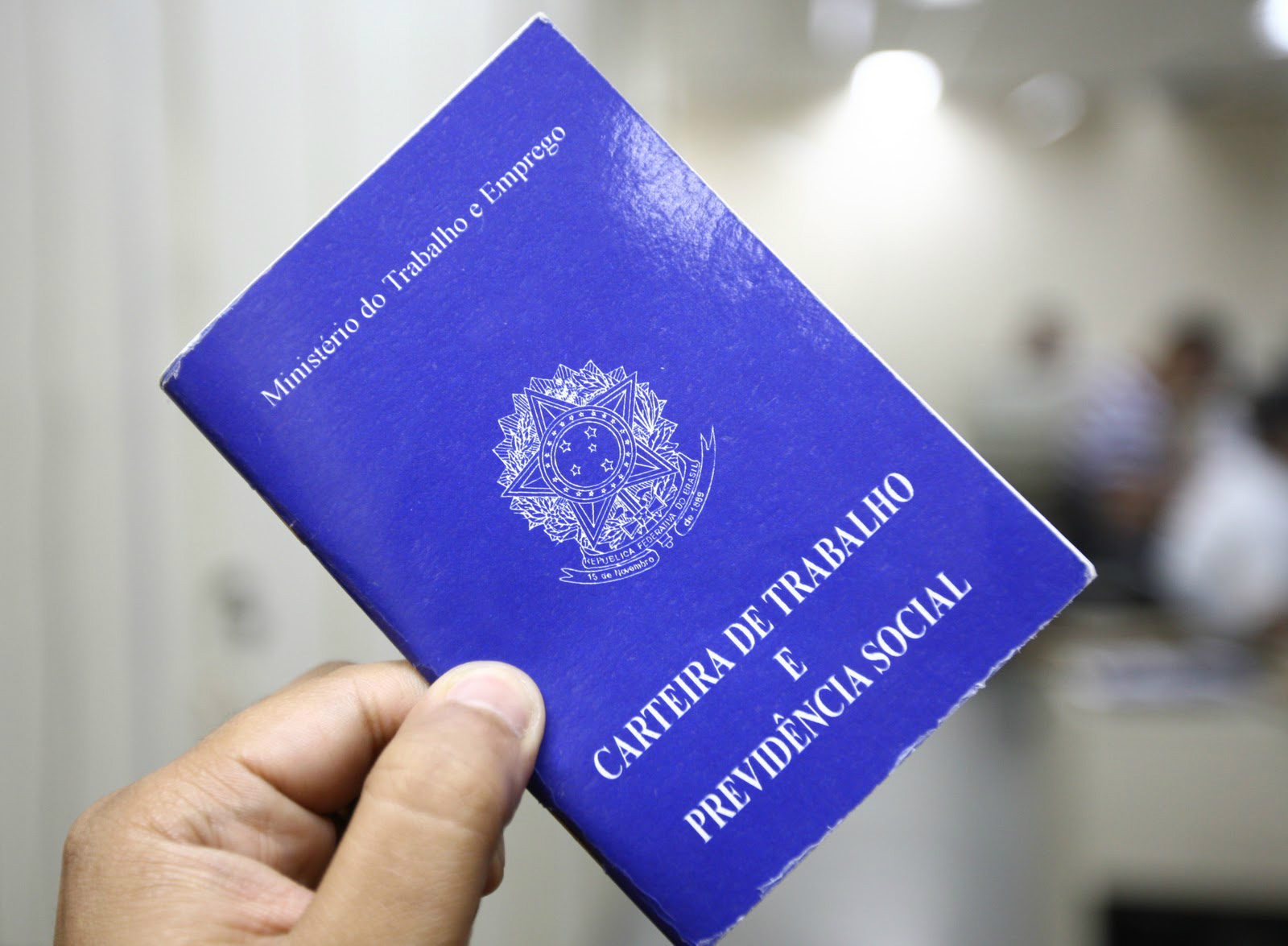 Contribuição para INSS pode ser feita por desempregados Pode contribuir como facultativo, pessoa que é estudante ou não está desenvolvendo nenhuma atividade. Para que seja assegurado o direito aos benefícios do INSS, é importante continuar mantendo as contribuições. (Foto: Divulgação)