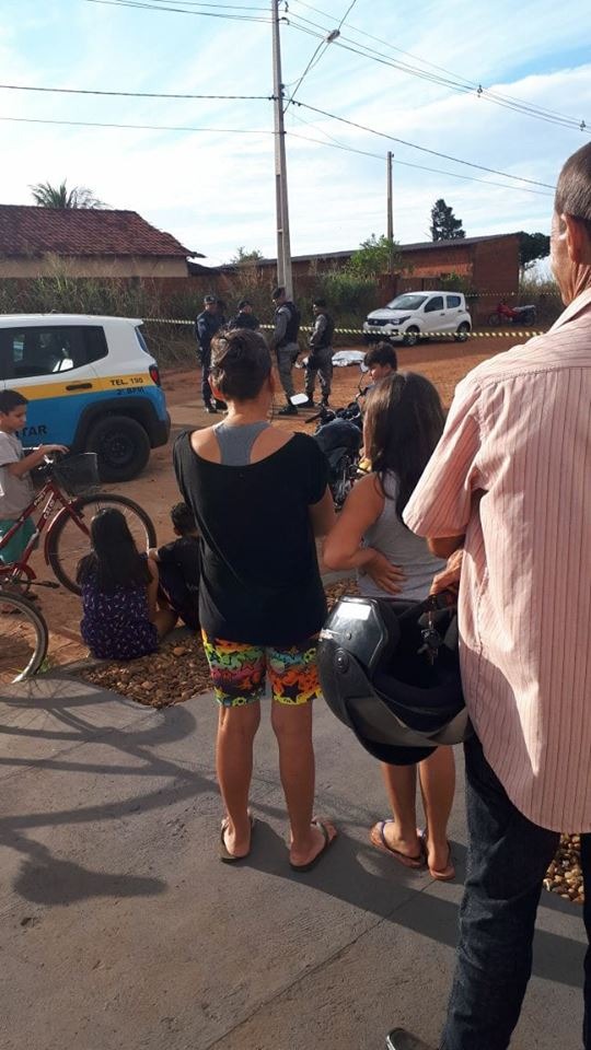 Homem é morto a tiros no bairro Paranapungá Homem foi morto após discussão. (Foto: Divulgação)