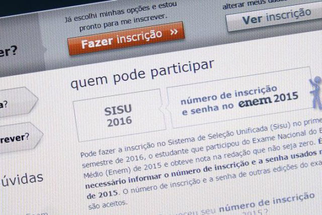 Estudantes selecionados pelo Sisu podem fazer até 26 de janeiro a matrícula nas instituições públicas de ensino superior. (Foto: Elza Fiuza/Agência Brasil)