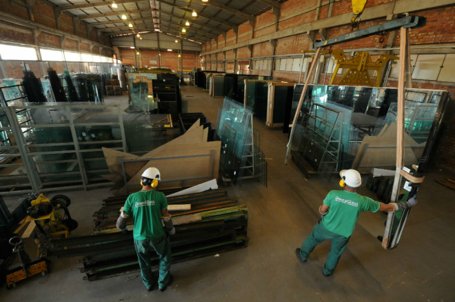 Indústria mantém liderança na geração de emprego De janeiro a agosto deste ano, os segmentos industriais que mais criaram vagas foram o da indústria da construção civil, com 5.026, seguido de perto pela indústria de transformação, com 3.444 (Foto: Divulgação/ Fiems)
