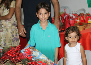 Daterra realização confraternização com funcionários ... trocando presentes com os coleguinhas, filhos dos colaboradores da Daterra