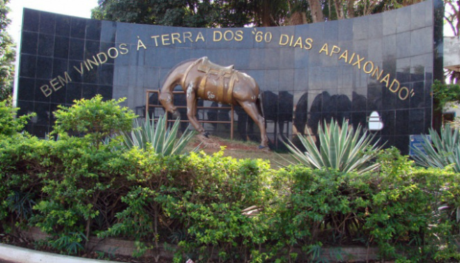 Aparecida do Taboado comemora 65 anos neste sábado Aparecida do Taboado comemora aniversário neste sábado (Foto: Google Imagens)