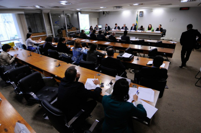 A nova lei em debate no Congresso, na opinião de Leonardo Palhares, da Câmara Brasileira de Comércio Eletrônico. (Pedro França/Agência Senado)