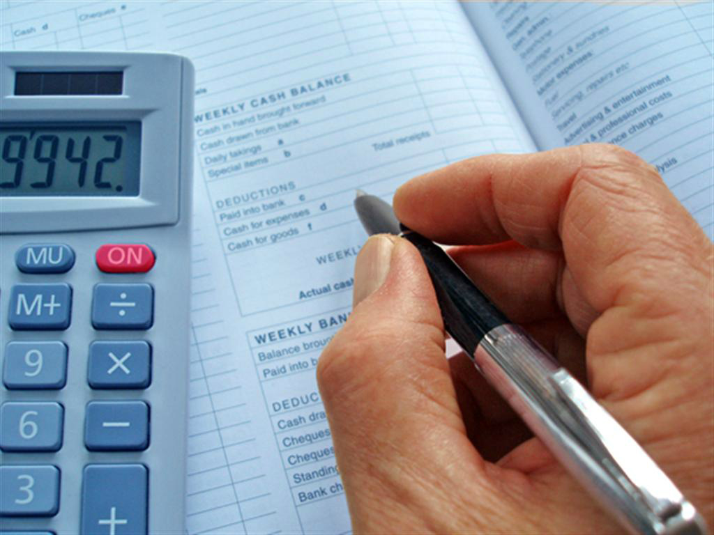Termina hoje prazo para entrega da declaração do IRPF 2015 A multa por atraso na entrega do documento é estipulada em 1% ao mês-calendário, até 20%. O valor mínimo é R$ 165,74. (Foto: Divulgação)