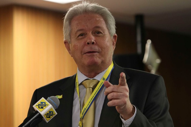 Presidente do BB nega reduzir crédito ou fechar agências de imediato Novo presidente do Banco do Brasil Rubem Novaes. Foto: Fabio Rodrigues Pozzebom/Agência Brasil