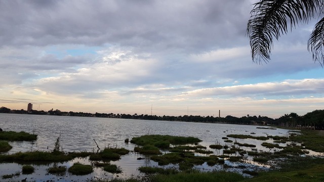 Sem chuva, quarta-feira terá calor de até 32°C em Três Lagoas Dia deve ser de sol intenso com algumas nuvens. (Foto: Ricardo Ojeda/ Perfil News).